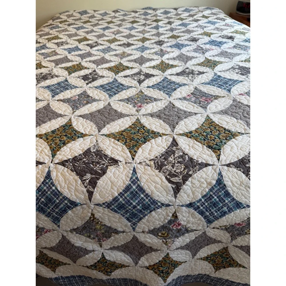 Cathedral Window Patchwork 100